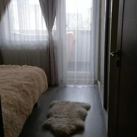 Private Cozy Room In A Shared Flat With The Host *